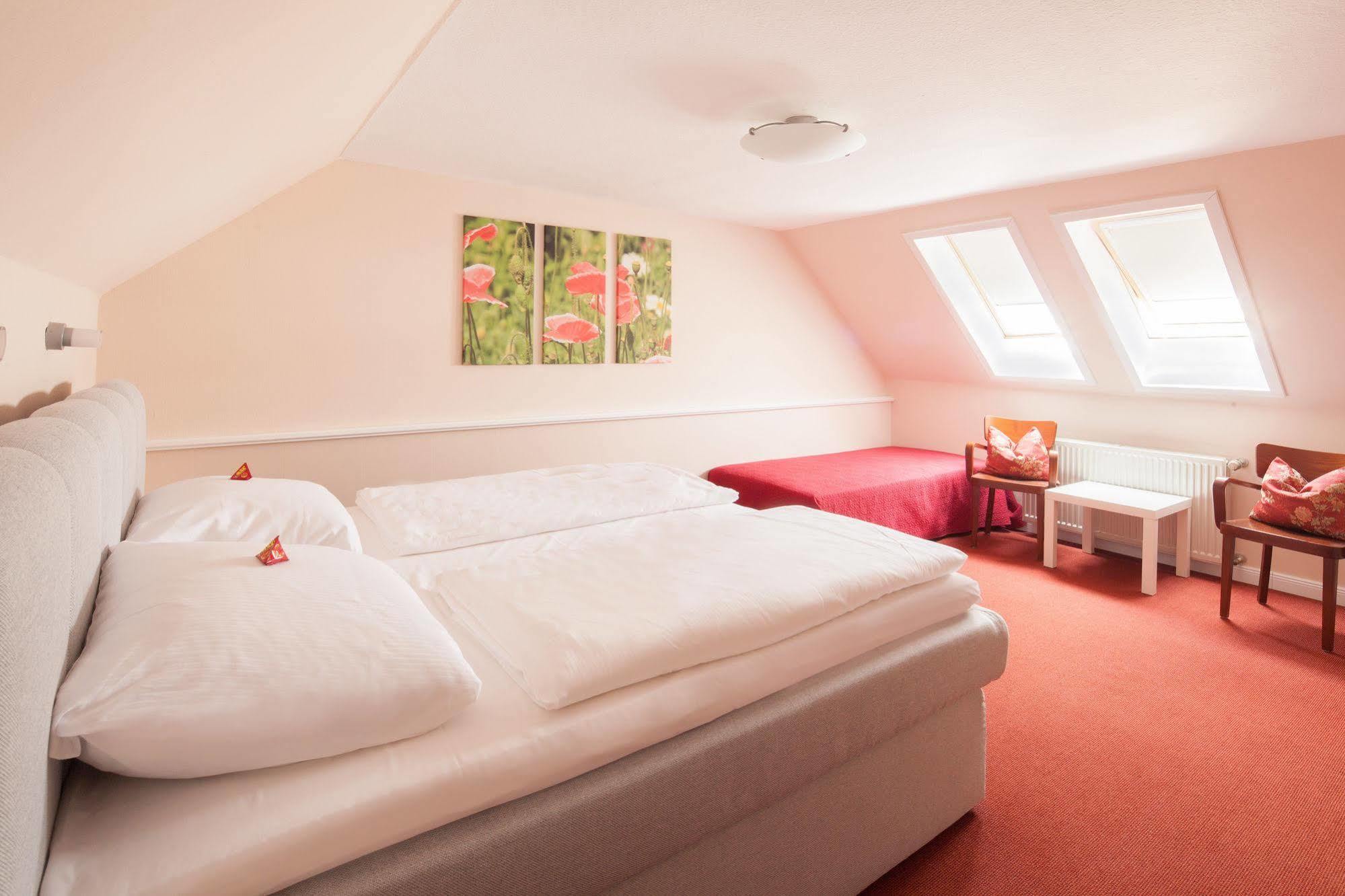 Schaefers Hotel, Self-Check-In, Cafe Und Baecker Am Hotel Vechta Extérieur photo