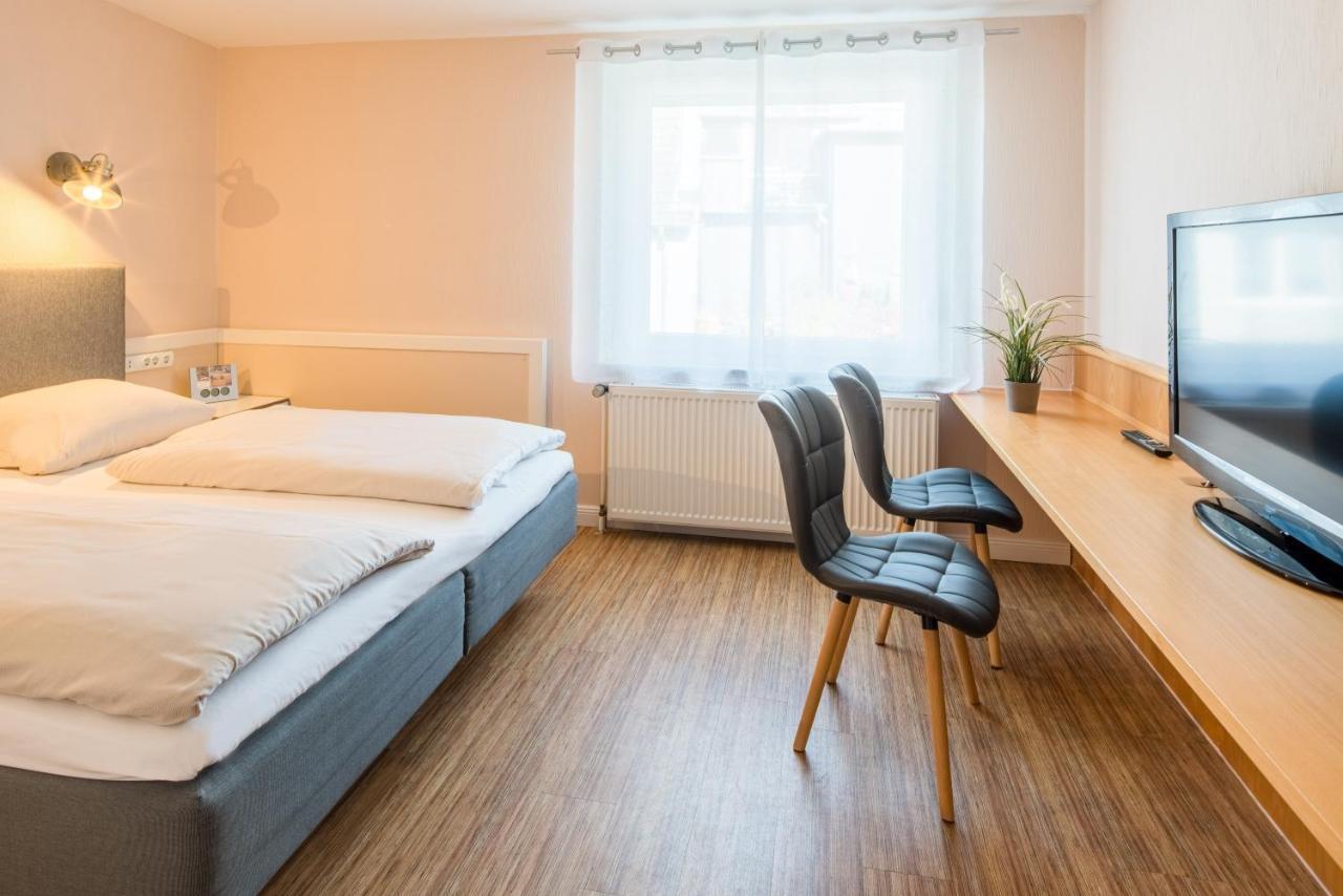 Schaefers Hotel, Self-Check-In, Cafe Und Baecker Am Hotel Vechta Extérieur photo